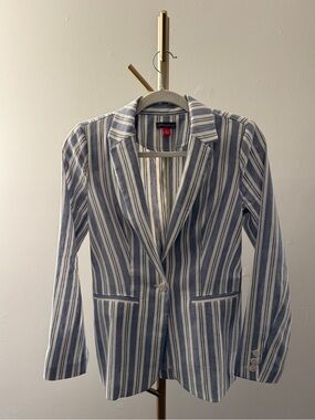 Vince Camuto Blue and White Stripe Blazer Sz 2
